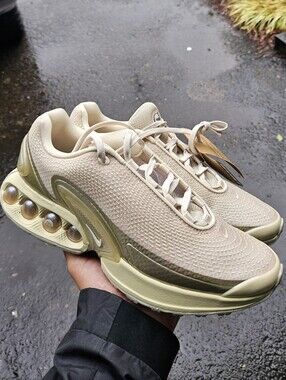 New Women's Nike Air Max DN